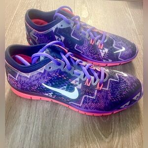 Nike Women's Free 5.0 Vibrant Purple and Pink Athletic Shoes